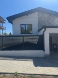 Продава КЪЩА, град София, с. Световрачене • 423000 € / 827316.09 лв. • 89396438 16