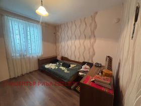 1 soverom Iztok, Pernik