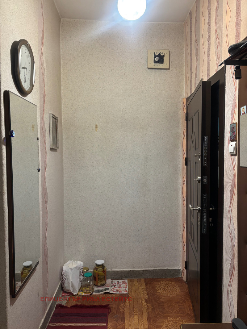 In vendita  1 camera da letto Pernik , Iztok , 70 mq | 78194779 - Immagine [12]