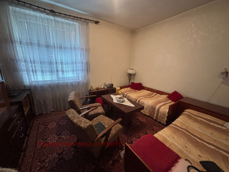 In vendita  1 camera da letto Pernik , Iztok , 70 mq | 78194779 - Immagine [5]