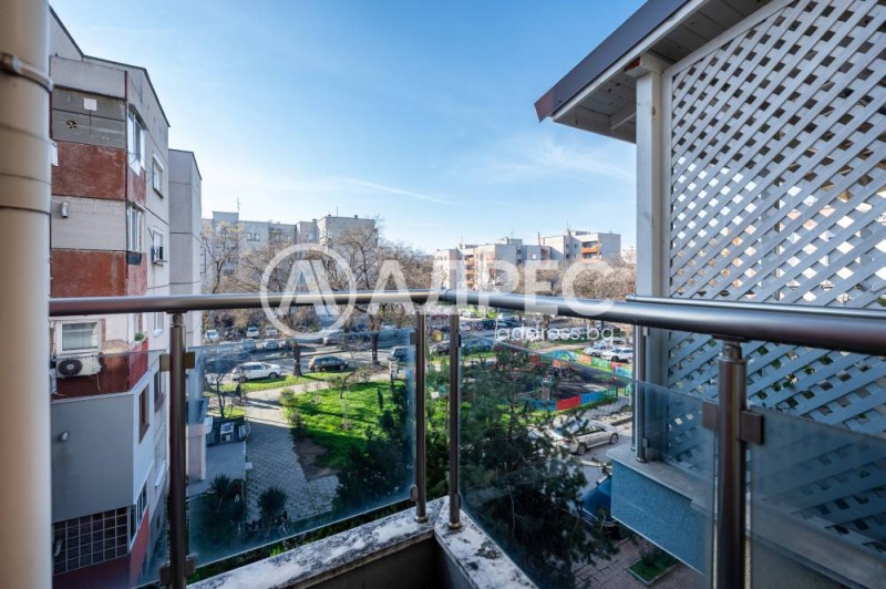 Продава 3-СТАЕН, гр. Пловдив, Кючук Париж, снимка 2 - Апартаменти - 53004779