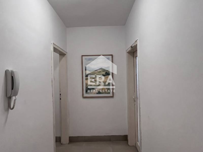 Продава 3-СТАЕН, гр. Русе, Централен южен район, снимка 3 - Апартаменти - 54675101
