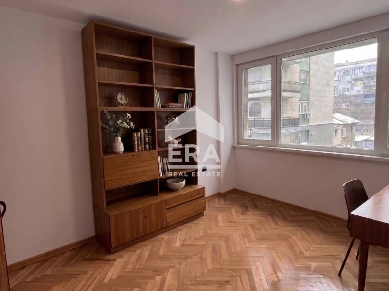 Продава 3-СТАЕН, гр. Русе, Централен южен район, снимка 5 - Апартаменти - 54675101