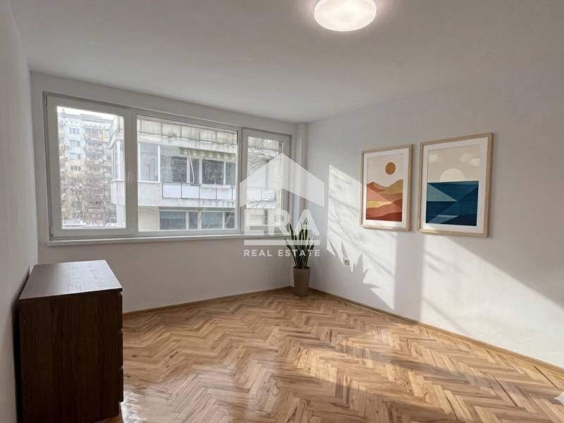 Продава 3-СТАЕН, гр. Русе, Централен южен район, снимка 7 - Апартаменти - 54675101