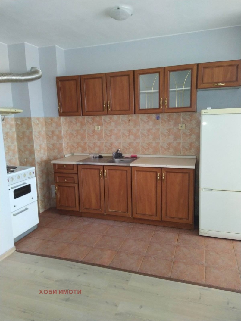Myytävänä  Pienhuoneisto Plovdiv , Kjutšuk Pariž , 120 neliömetriä | 68776674 - kuva [6]