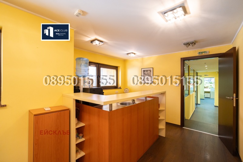 In vendita  Ufficio Sofia , Lozenets , 130 mq | 60093585 - Immagine [9]