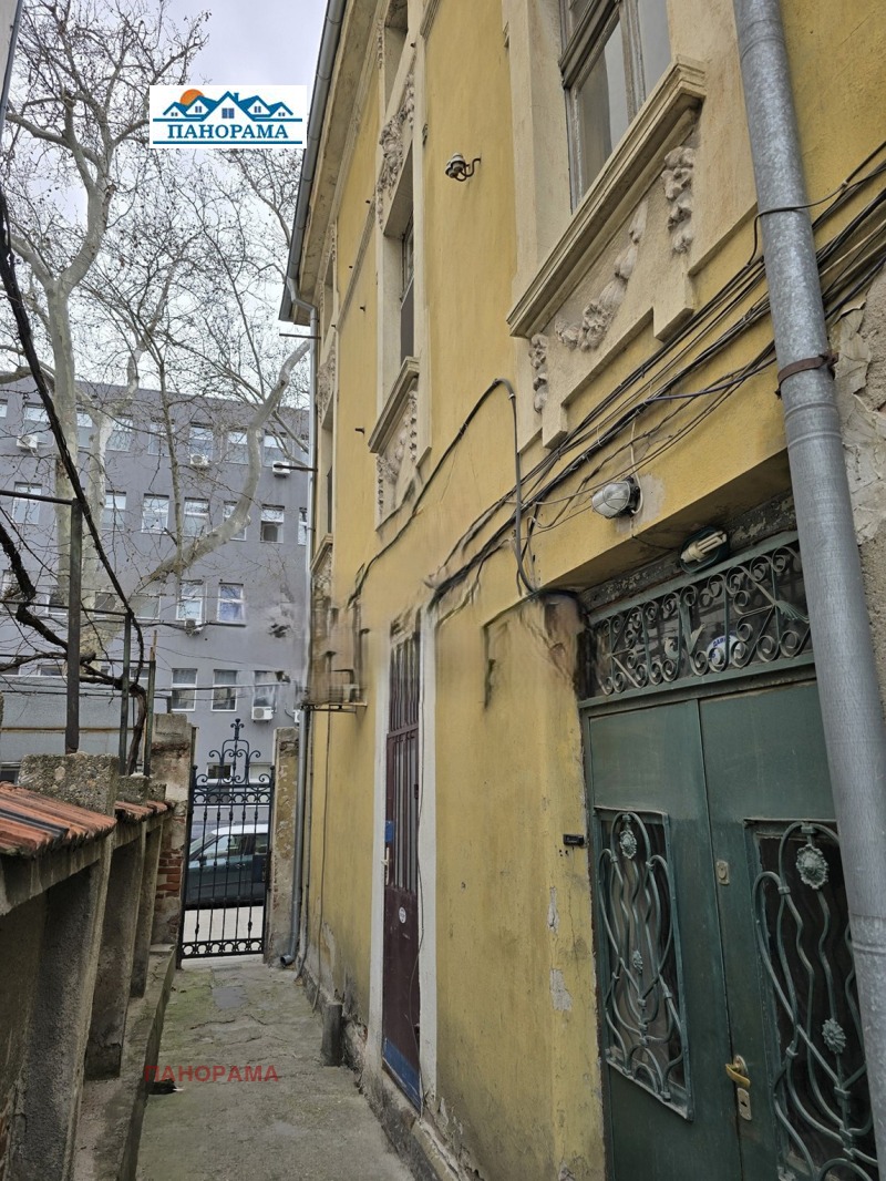 Προς πώληση  σπίτι Πλοβδηβ , ΤΣενταρ , 324 τ.μ | 91102335