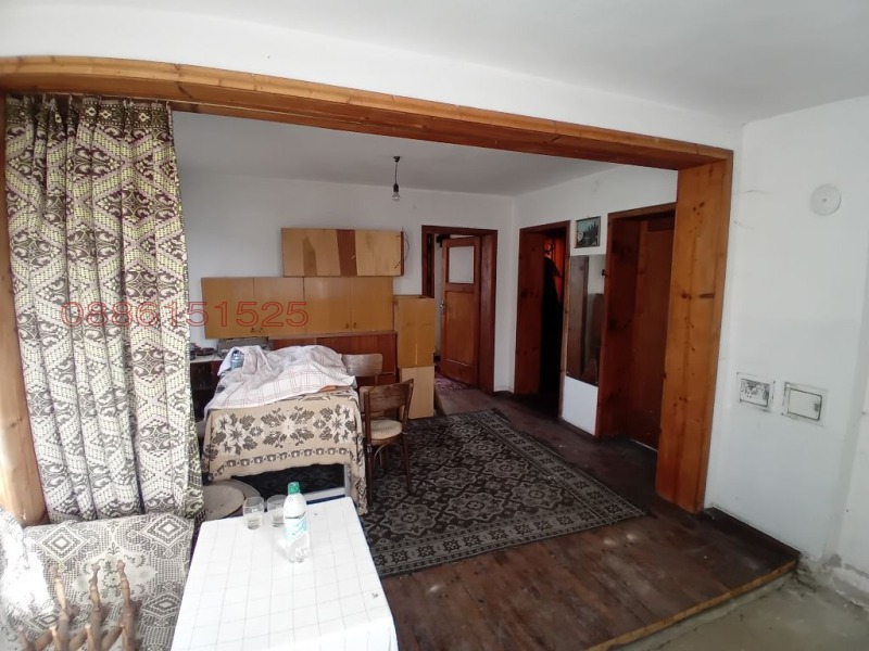 Продава КЪЩА, с. Говедарци, област София област, снимка 4 - Къщи - 52780662