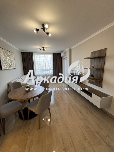 Till salu  1 sovrum Plovdiv , Sadiiski , 67 kvm | 83718678