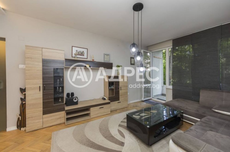Na sprzedaż  1 sypialnia Sofia , Iztok , 73 mkw | 22620503 - obraz [7]