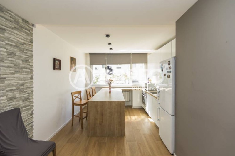 Na sprzedaż  1 sypialnia Sofia , Iztok , 73 mkw | 22620503 - obraz [9]