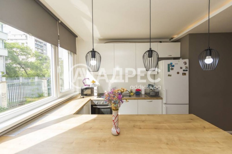 Na sprzedaż  1 sypialnia Sofia , Iztok , 73 mkw | 22620503 - obraz [12]