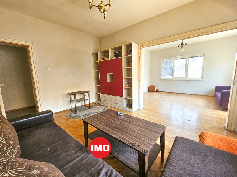 Продава  4-стаен град Бургас , Възраждане , 106 кв.м | 43493423 - изображение [2]