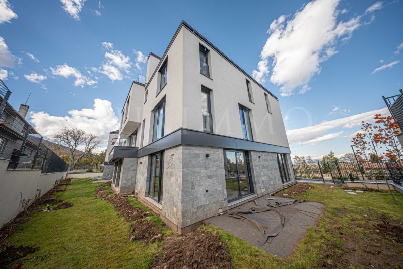 Продава МНОГОСТАЕН, гр. София, Драгалевци, снимка 2 - Апартаменти - 52705153