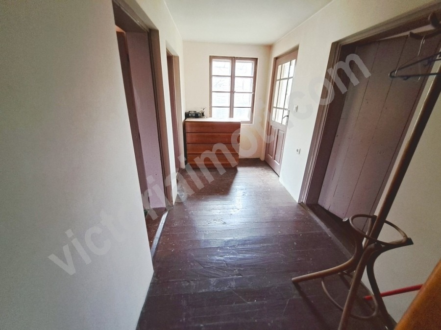 Продава КЪЩА, с. Джулюница, област Велико Търново, снимка 13 - Къщи - 54713103