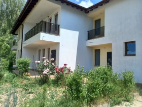 Hus Trjavna, region Gabrovo