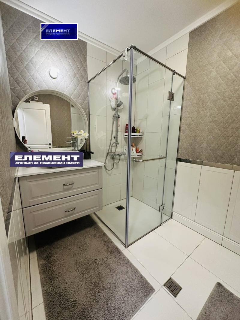 In vendita  2 camere da letto Plovdiv , Vastanicheski , 130 mq | 28461122 - Immagine [13]