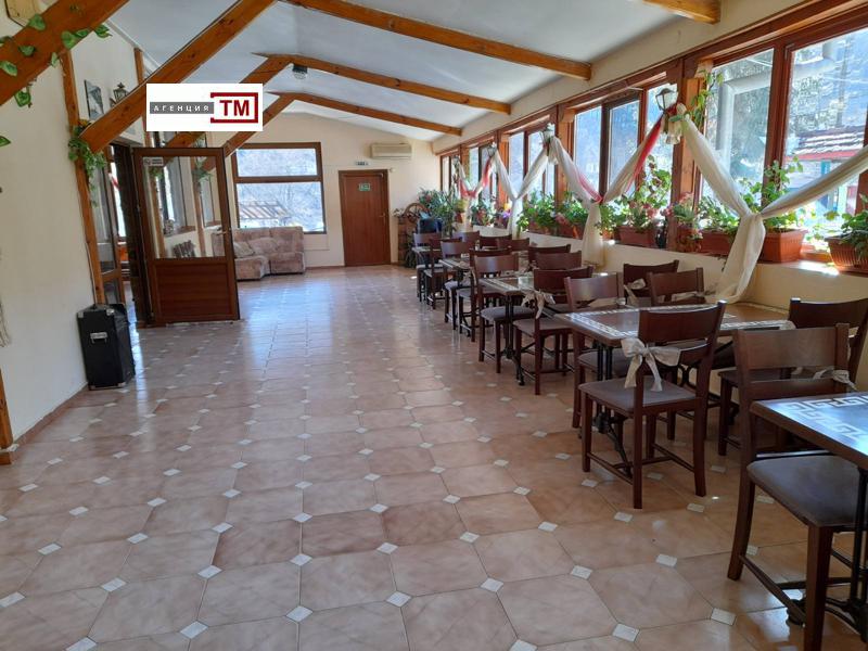 Продава  Хотел област Стара Загора , с. Лява река , 9100 кв.м | 11059705 - изображение [5]