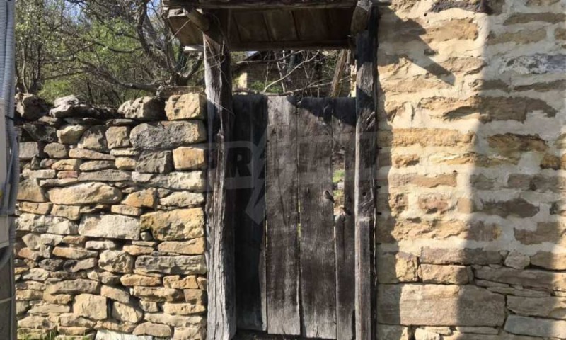 Продава КЪЩА, с. Добромирка, област Габрово, снимка 4 - Къщи - 52096430