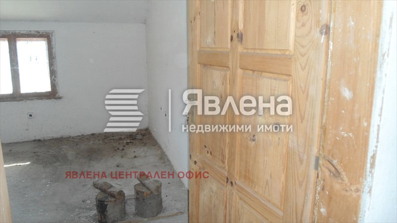 Продава КЪЩА, с. Слокощица, област Кюстендил, снимка 5 - Къщи - 53490035