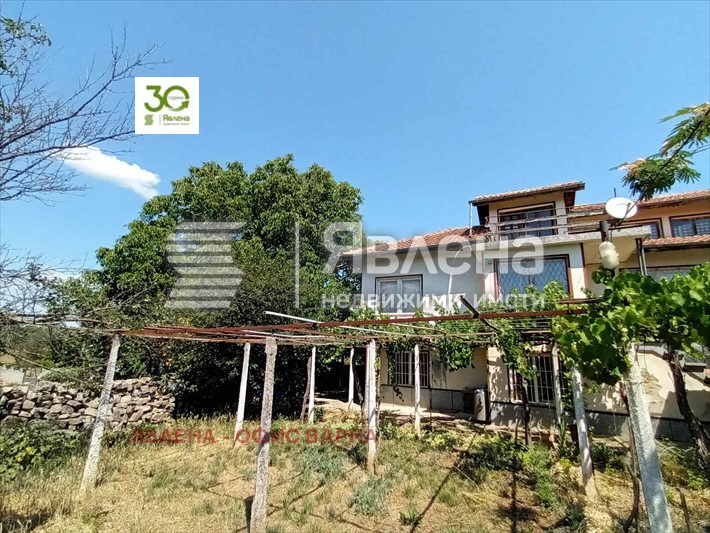 Продава КЪЩА, с. Ветрино, област Варна