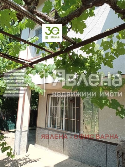 Продава КЪЩА, с. Ветрино, област Варна, снимка 4 - Къщи - 54769350