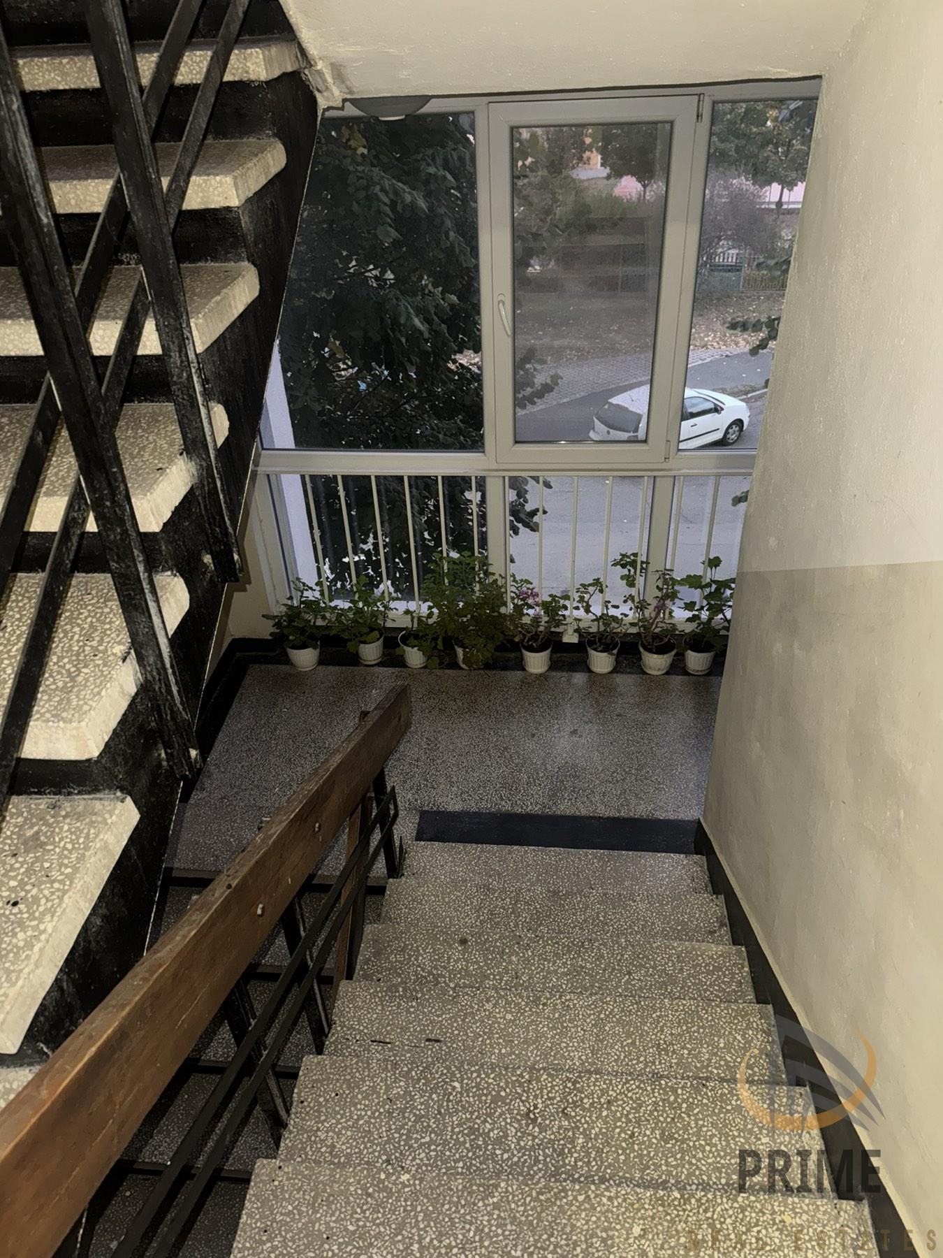 Продава 1-СТАЕН, гр. Бургас, Изгрев, снимка 3 - Апартаменти - 56603533