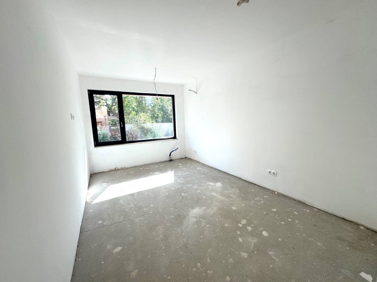 Продава 2-СТАЕН, гр. София, Бояна, снимка 2 - Апартаменти - 56155697