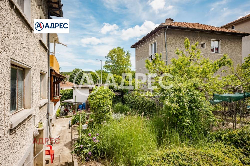 Продава ЕТАЖ ОТ КЪЩА, гр. Варна, Аспарухово, снимка 13 - Етаж от къща - 54737423