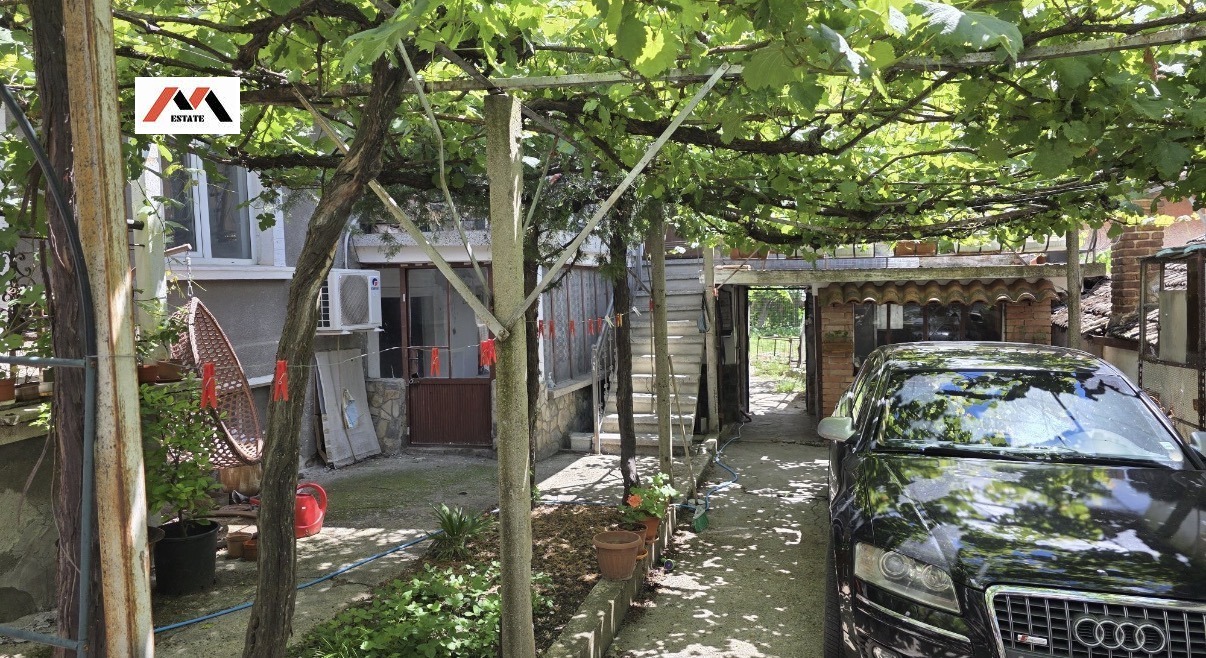 Продава КЪЩА, гр. Мъглиж, област Стара Загора, снимка 11 - Къщи - 55525910