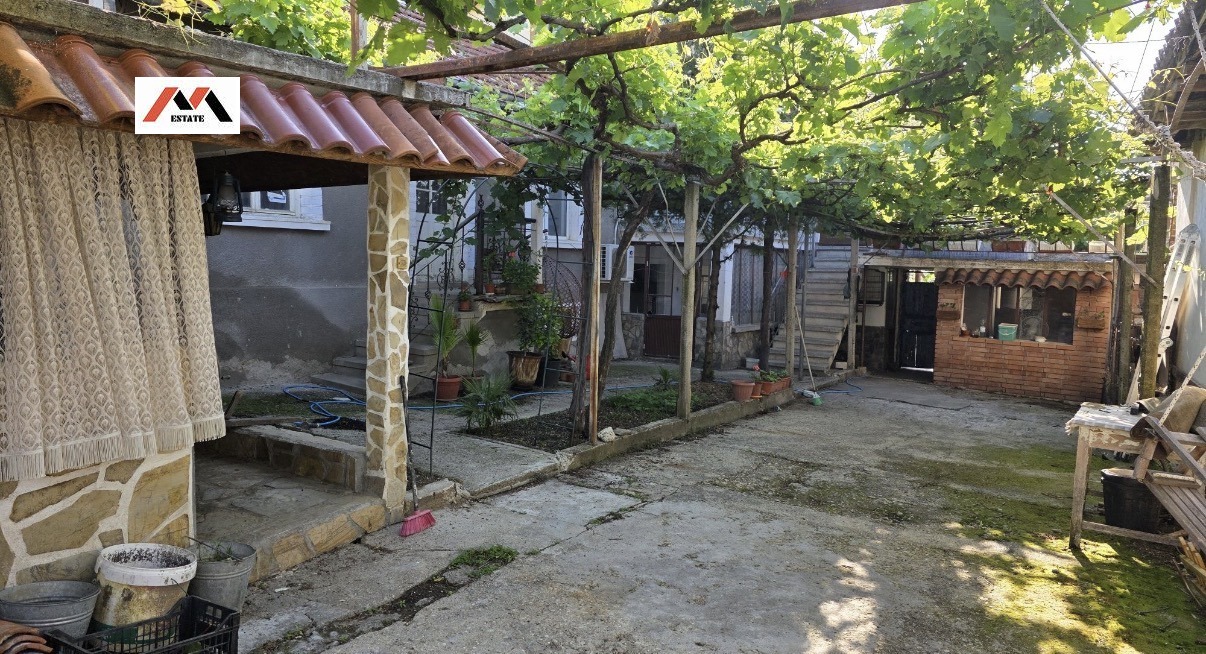 Продава КЪЩА, гр. Мъглиж, област Стара Загора, снимка 5 - Къщи - 55525910