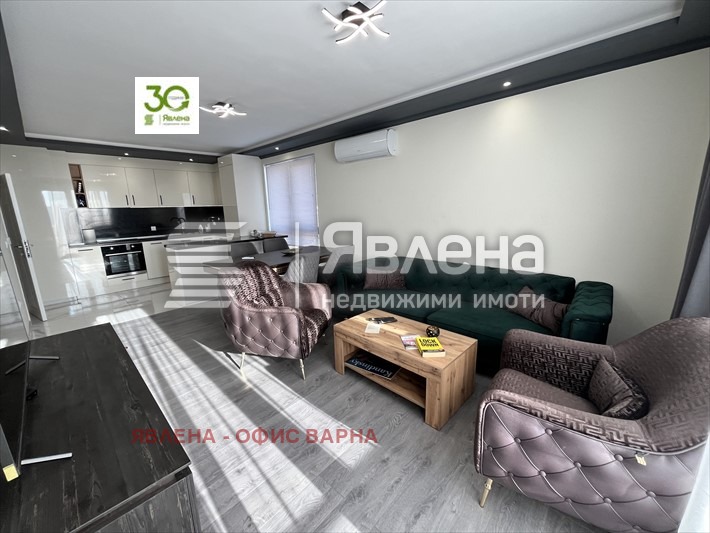 Продава 3-СТАЕН, гр. Варна, Изгрев, снимка 2 - Aпартаменти - 49186227