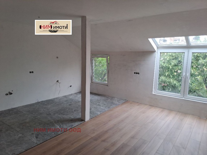 Продава  4-стаен, град София, Център •  258 000 EUR • ID 19198757 — holmes.bg - [1] 