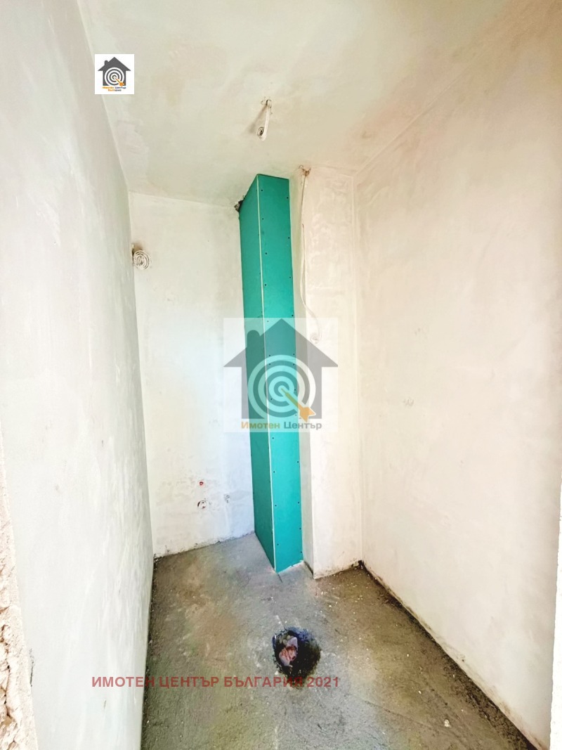 Продава 4-СТАЕН, гр. София, Студентски град, снимка 12 - Апартаменти - 53165477