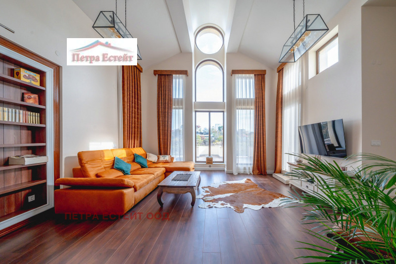 Продава МНОГОСТАЕН, гр. Варна, Бриз