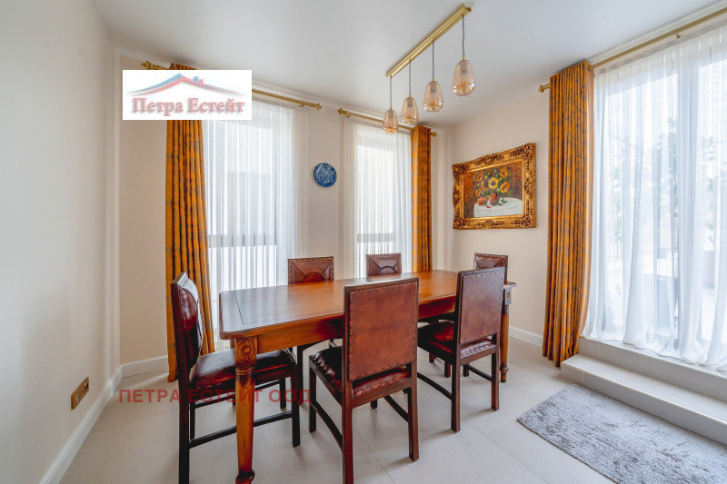 Продава МНОГОСТАЕН, гр. Варна, Бриз, снимка 4 - Апартаменти - 52681809