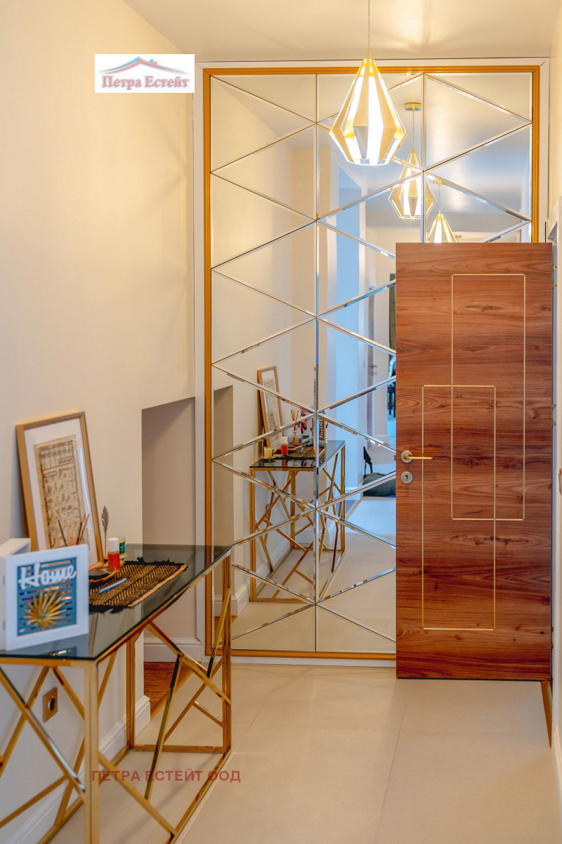 Продава МНОГОСТАЕН, гр. Варна, Бриз, снимка 13 - Апартаменти - 52681809