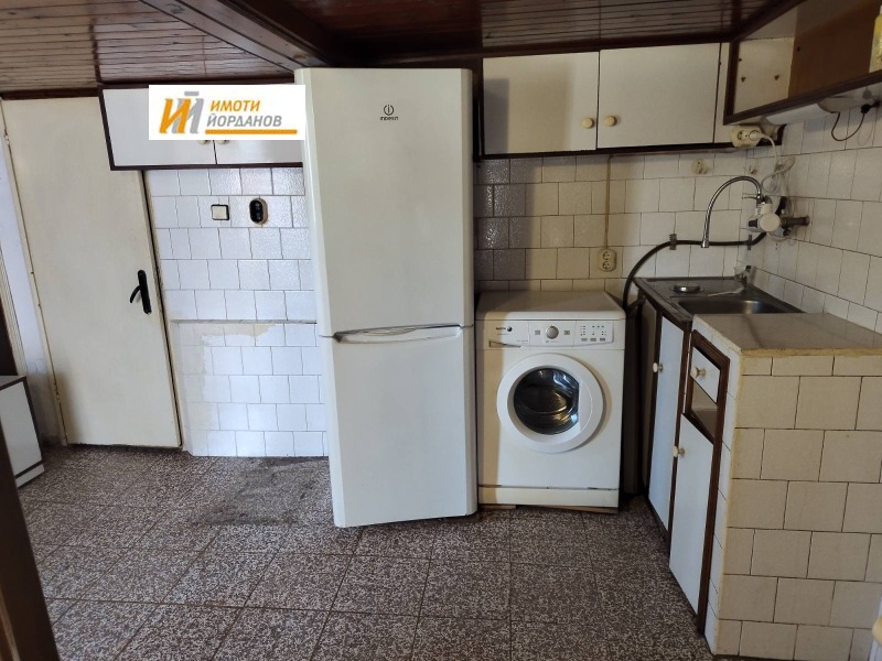 Продава КЪЩА, гр. Велико Търново, Света гора, снимка 2 - Къщи - 53244772