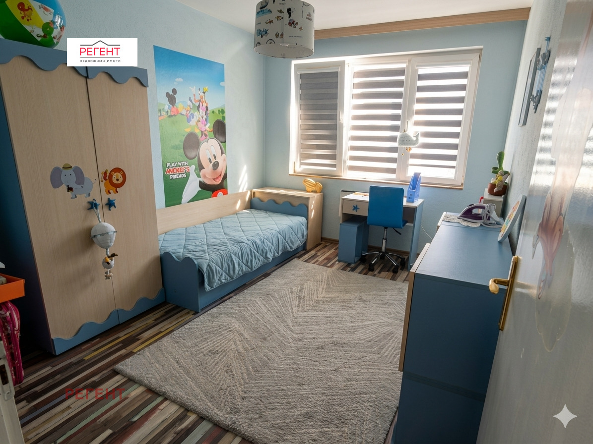 Продава 4-СТАЕН, гр. Севлиево, област Габрово