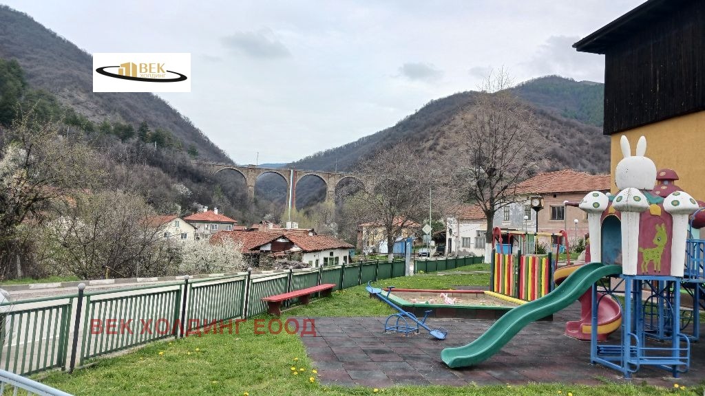Продава ВИЛА, с. Буново, област София област, снимка 9 - Вили - 54559435