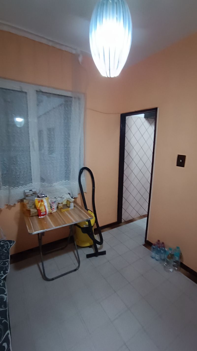 En venta  1 dormitorio Plovdiv , Trakiya , 60 metros cuadrados | 97314295 - imagen [8]