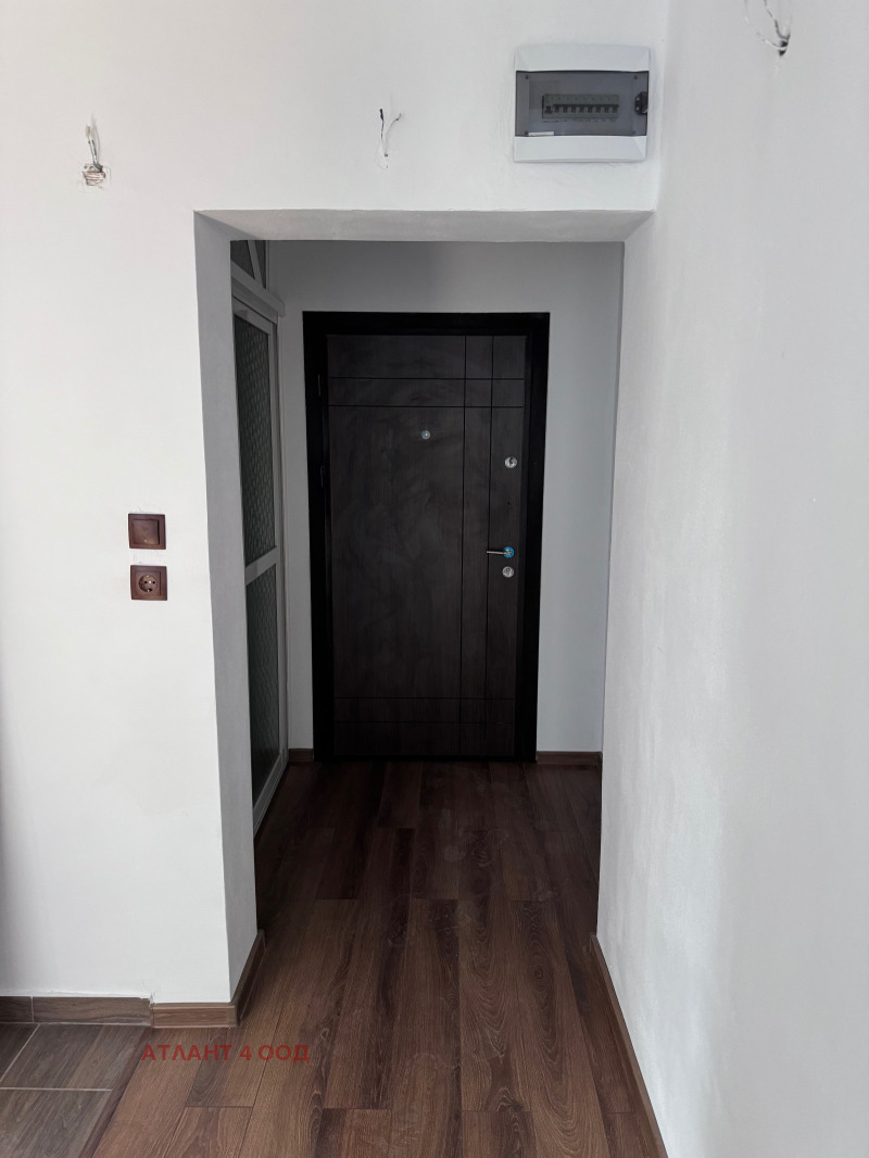 Na prodej  2 ložnice oblast Stará Zagora , Kazanlak , 82 m2 | 63200949 - obraz [9]