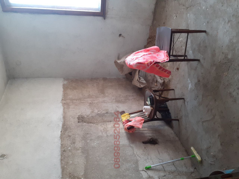 Продава 3-СТАЕН, гр. Ботевград, област София област, снимка 2 - Апартаменти - 52790101