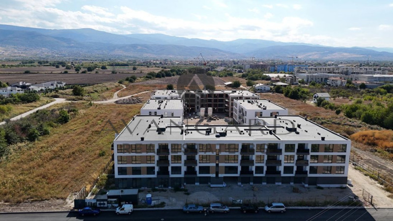 For Sale  3 bedroom Plovdiv , Ostromila , 218 sq.m | 18801217 - image [2]