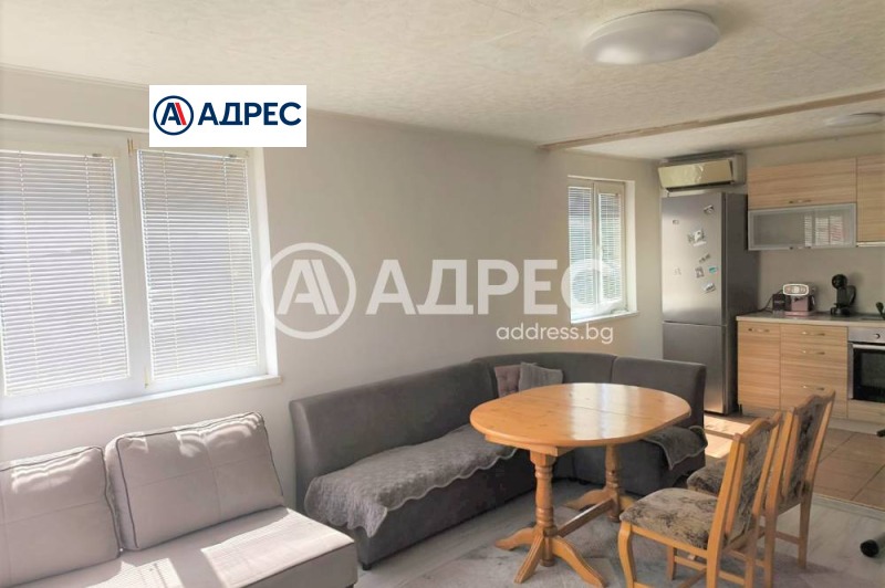 Продава  Етаж от къща град Разград , Житница , 108 кв.м | 14222140 - изображение [2]