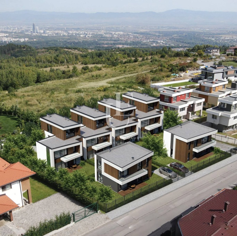 Till salu  Hus Sofia , Bistrica , 370 kvm | 43516697 - bild [12]