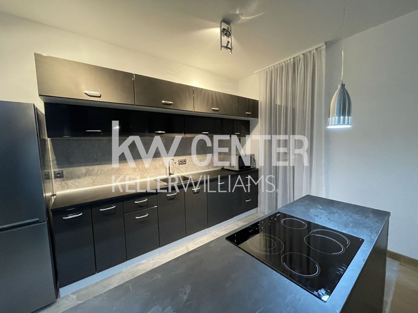 Продава КЪЩА, гр. София, Малинова долина, снимка 3 - Къщи - 56004802