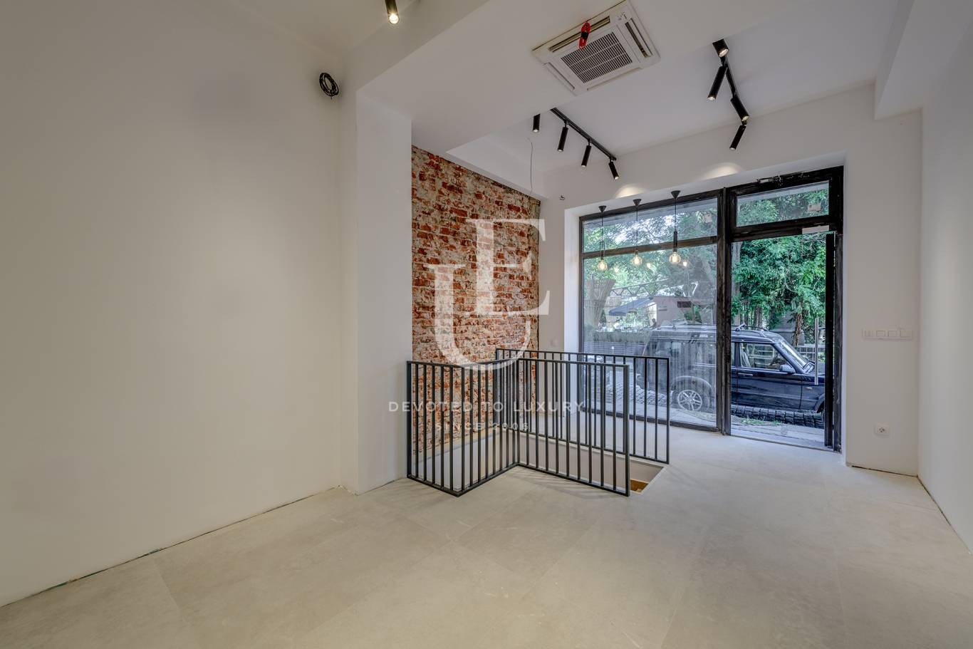 Продава ЗАВЕДЕНИЕ, гр. София, Лозенец, снимка 2 - Заведения - 47373070