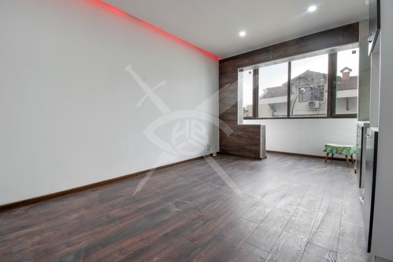 De vânzare  1 dormitor Sofia , Nadejda 4 , 73 mp | 26460647 - imagine [3]