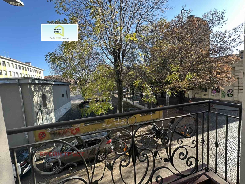 Продава 2-СТАЕН, град София, Център • 243684 € / 476604.48 лв. • 43906320 1